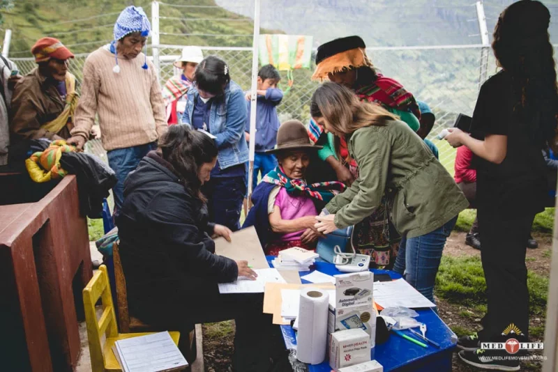 reasons volunteer abroad peru