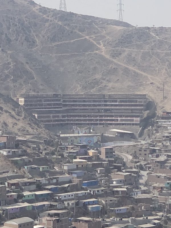 schools in peru